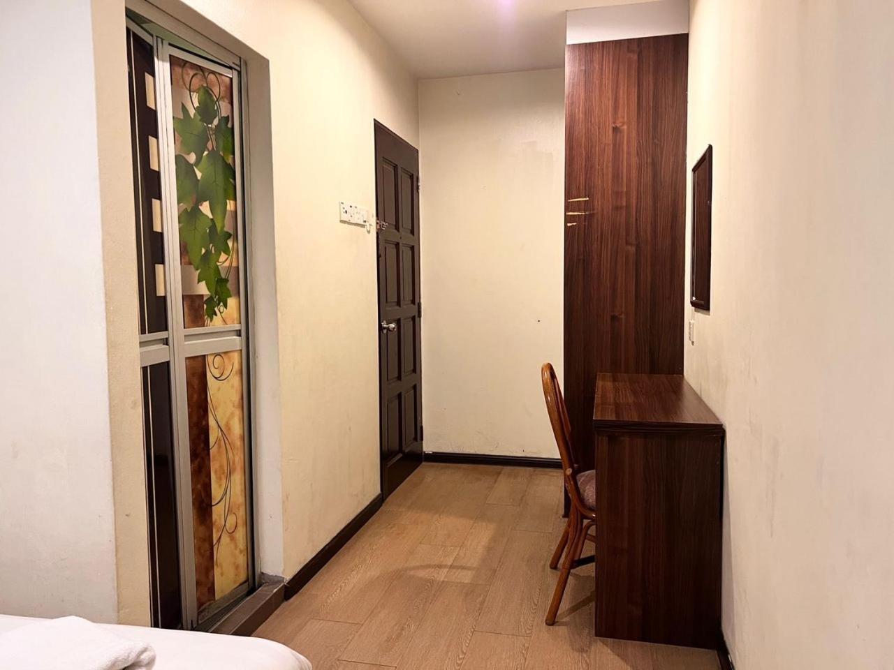 אלור סטאר Ig Cottage Hotel מראה חיצוני תמונה