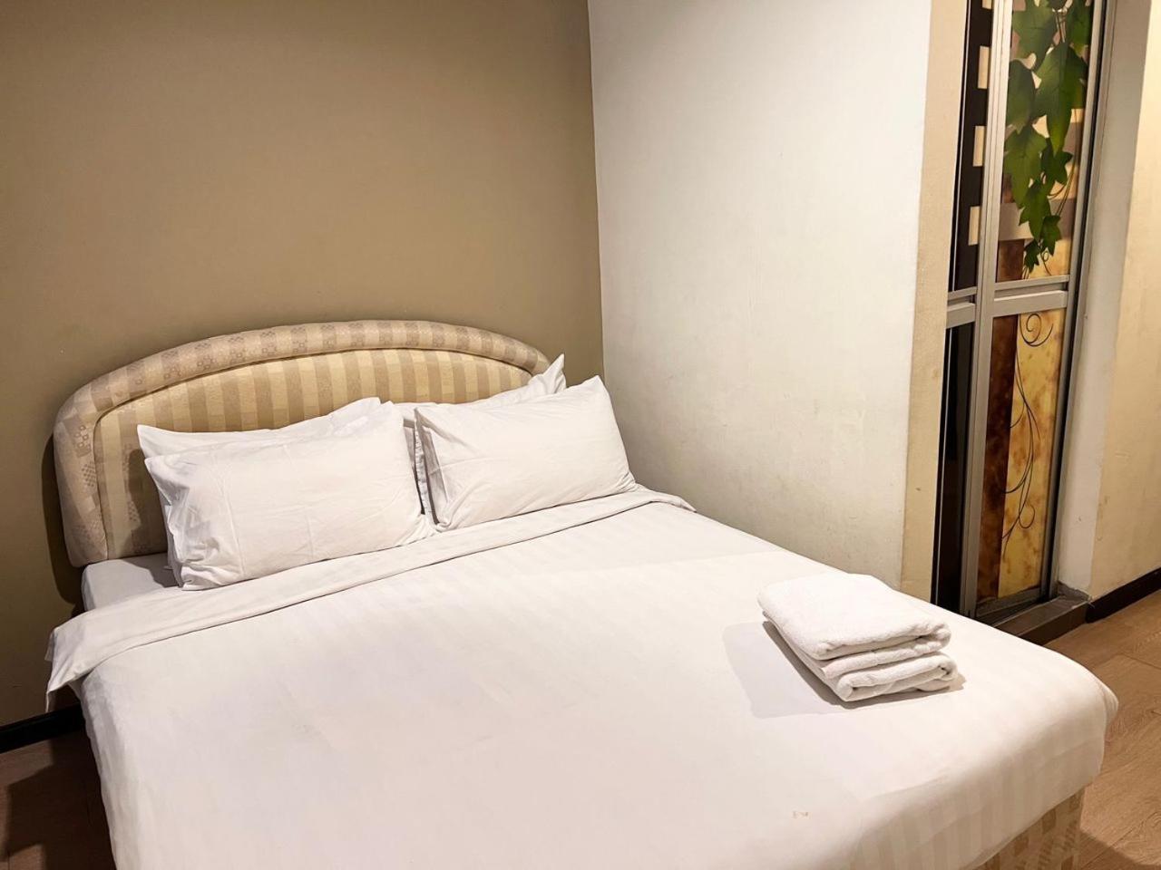 אלור סטאר Ig Cottage Hotel מראה חיצוני תמונה