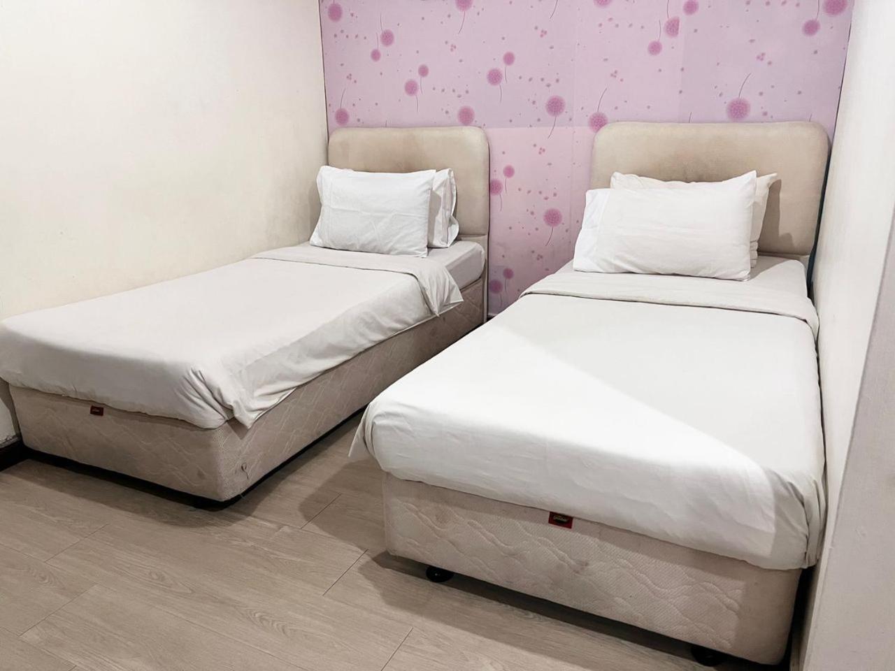 אלור סטאר Ig Cottage Hotel מראה חיצוני תמונה