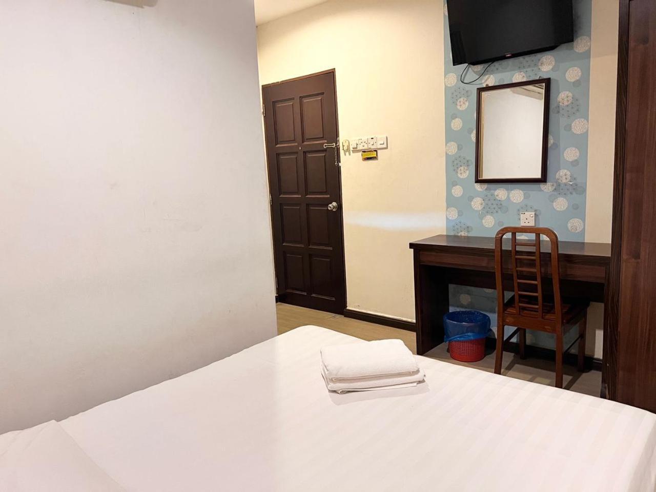 אלור סטאר Ig Cottage Hotel מראה חיצוני תמונה